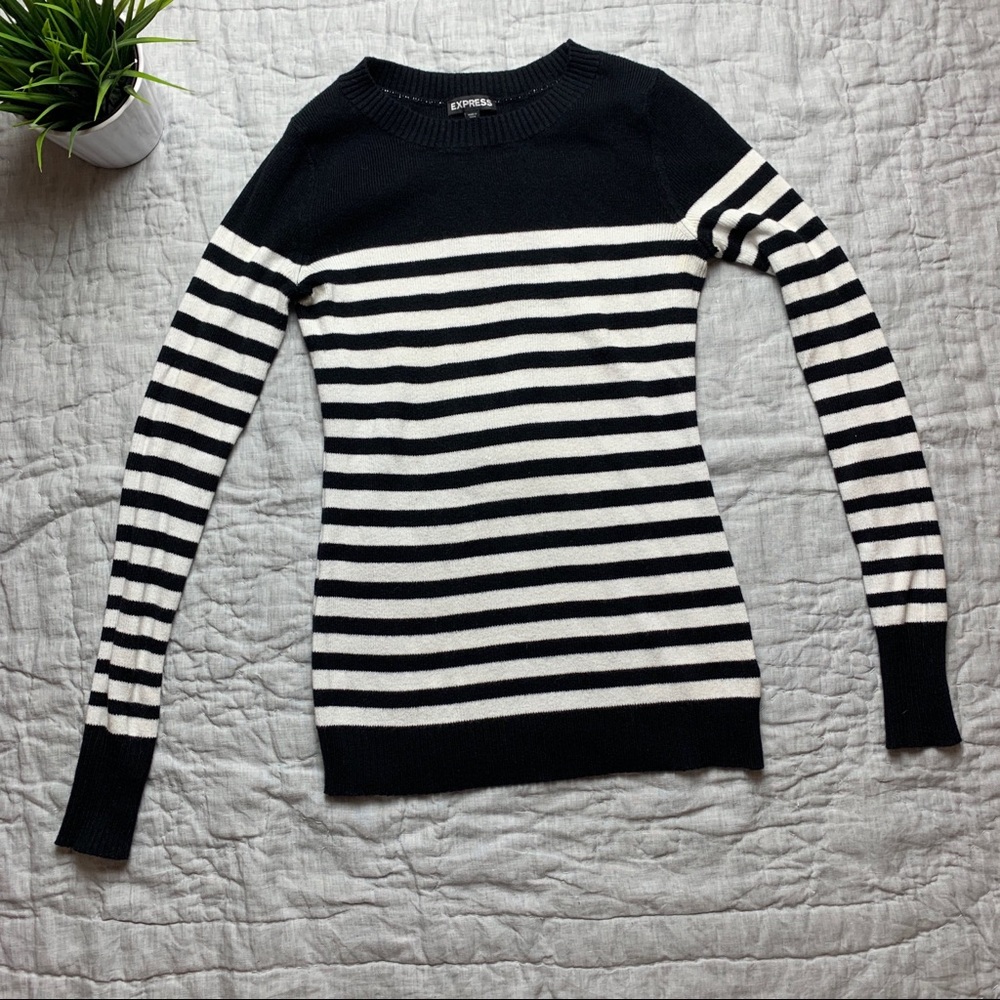 Express long sleeve top